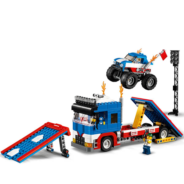 lego creator 3 in 1 mobile stunt show