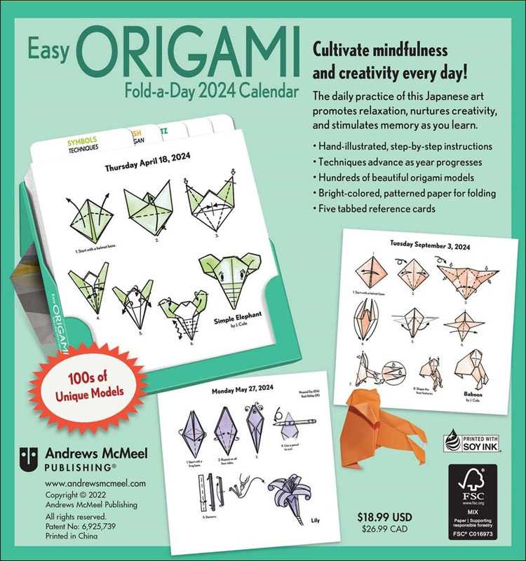 Easy Origami FoldaDay 2021 Calendar Accord Publishing 9781524857462
