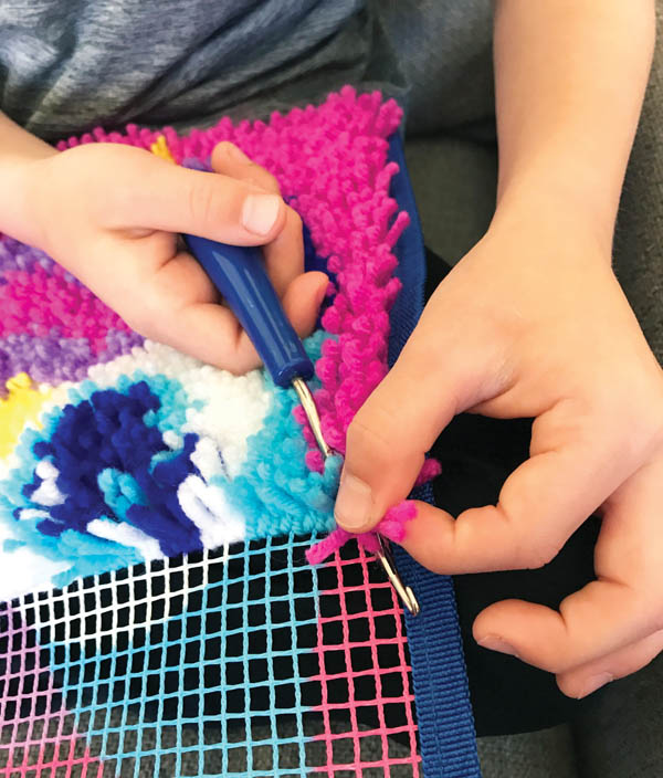 LatchKit Owl MiniRug Kit Kahootz Toys